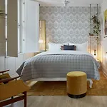 Hotel The Dean 4*